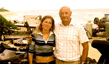 Faith Fay and Terry O'Quinn on the "LOST" set. (Image for SpaceCoastDaily.com)