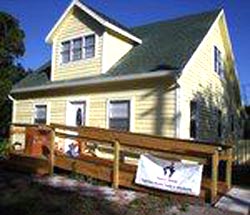 NANAS-HOUSE-THRIFT-250-1