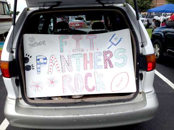 TECH-TAILGATE-580-1