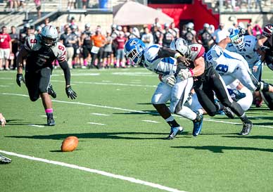 Florida Tech linebacker Justin Arcune forced a fumble, which was recovered by safety Tyler Rosenblatt at the Panthers’ 15-yard line, not only led to a Florida Tech touchdown, it helped spark a dramatic 28-24 come-from-behind victory. (Florida Tech image)