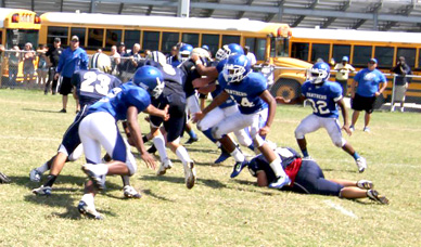 Eau Gaiile vs Heritage action during for the 10-team prep football scrimmage hosted by Merritt Island on Saturday. (SpaceCoastDaily.com image)