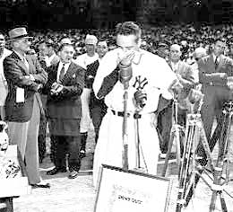 75th Anniversary of Lou Gehrig Farewell Speech – Avery Biomedical