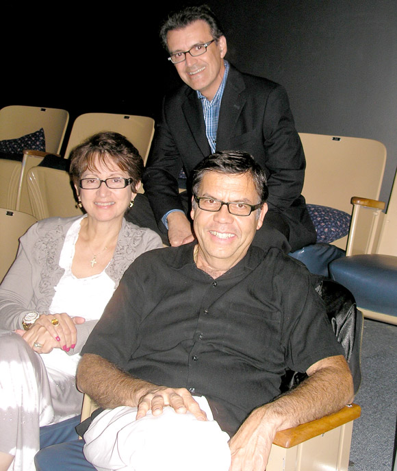 LEFT TO RIGHT: Anita Diaz, Dr. Ruben Moreno and Frank Diaz.(Nancy Lundell image)