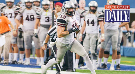 Florida Tech junior tight end Gabe Hughes was named one of two recipients of the USA College Football Tight End of the Week Award following his performance at West Alabama. (Florida Tech image)