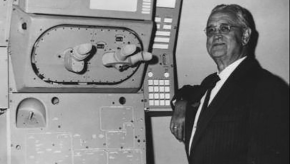 THIS DAY IN HISTORY: NASA Awarded The First Apollo Development Contract In 1961
