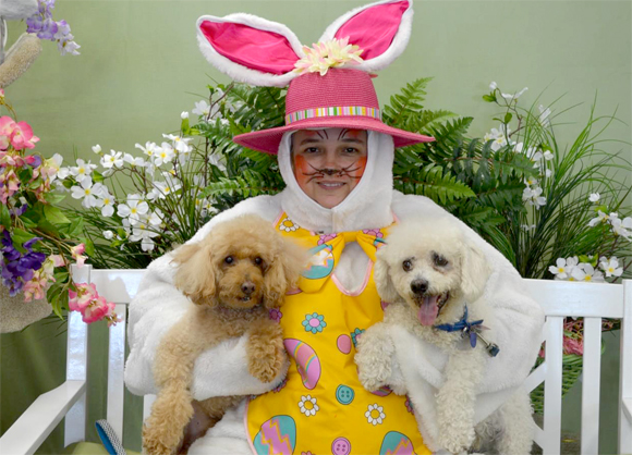 Host Easter Bunny Photo Shoot 