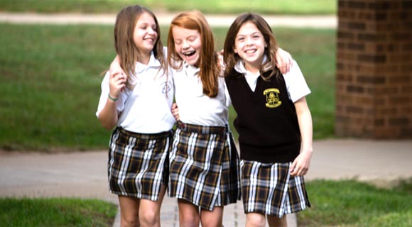 How to Choose Clothes for a School Girl? - Space Coast Daily