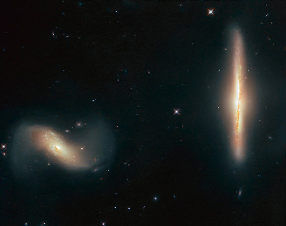 NASA's Hubble Space Telescope Detects Dynamic Galactic Duo 250 Million ...