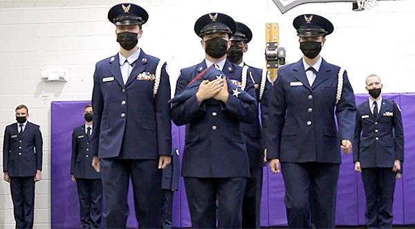 Space Coast Jr./Sr.  JROTC planteado entre las primeras cohortes nacionales del programa de la fuerza espacial de EE. UU.