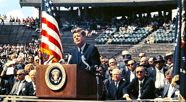 College football: Rice will wear NASA uniforms in tribute to JFK speech