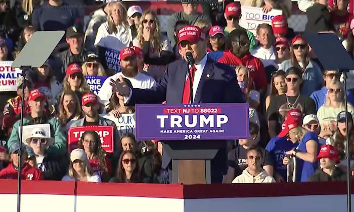 WATCH LIVE: Former President Donald Trump Campaign Rally in New Jersey Draws More Than 40,000