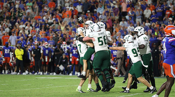 USF Bulls Upset No. 13 Florida Gators in The Swamp, Gramatica Nails Walk-Off Game Winning Field Goal – Space Coast Daily