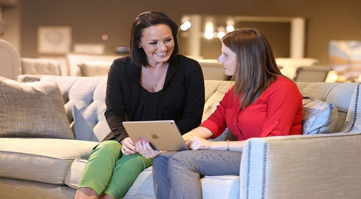 Why Customer Experience Is the Biggest Advantage for Local Florida ...
