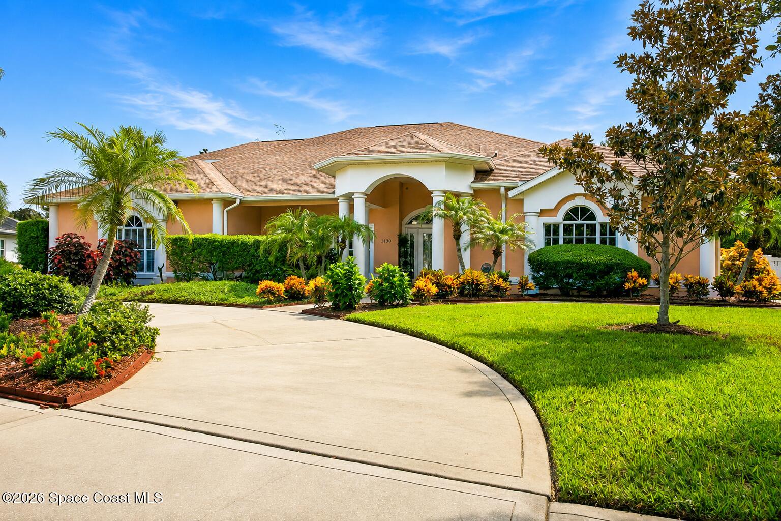 REAL ESTATE SPOTLIGHT: South Merritt Island Pool Home on 3130 Southern Oaks Drive | Bobby Freeman & Nikki McCoy Freeman