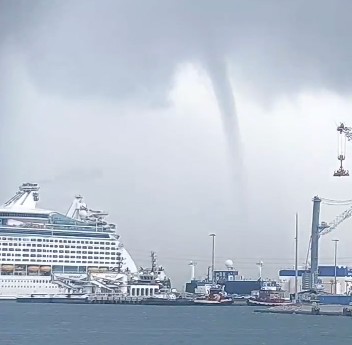 WATCH: Brief Waterspout Spotted Over Banana River Near Port Canaveral
