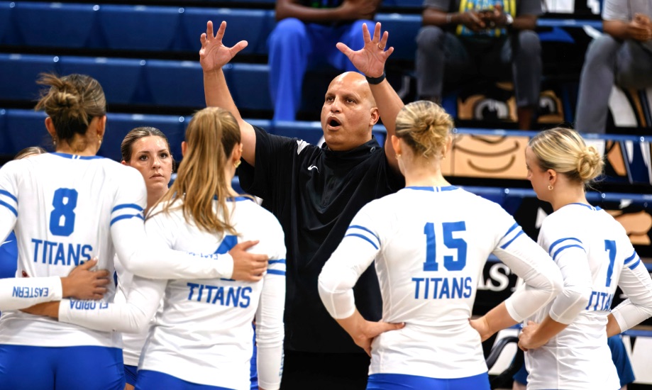 Eastern Florida State College Women’s Volleyball Team Beats Polk State in Straight Sets